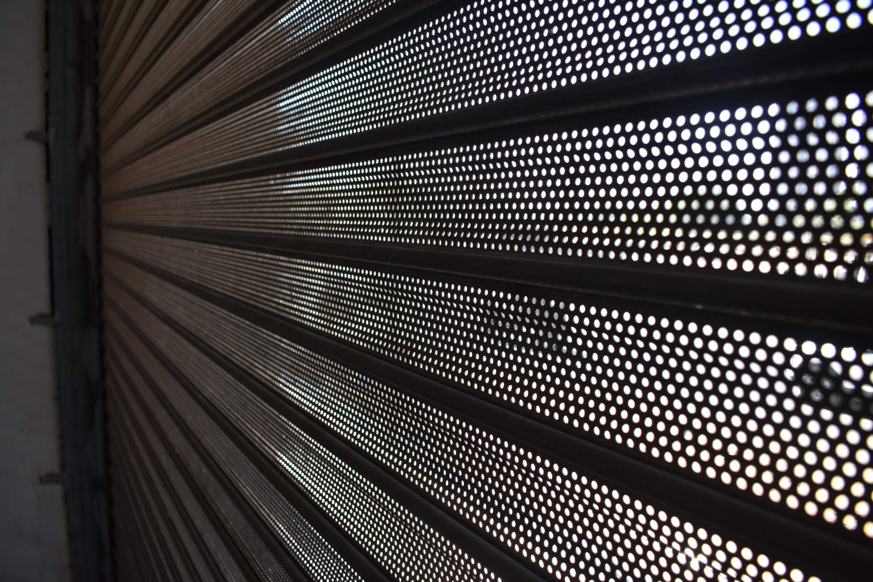 Polycarbonate Shutter - view 3