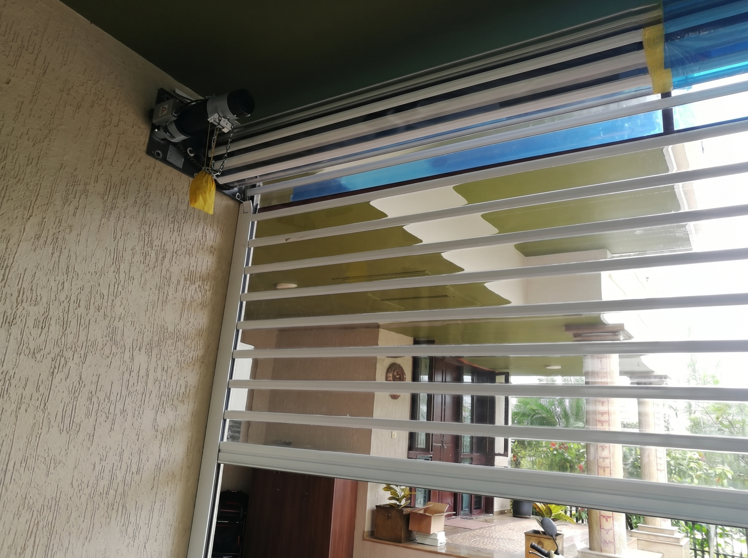 Polycarbonate Shutter - main view